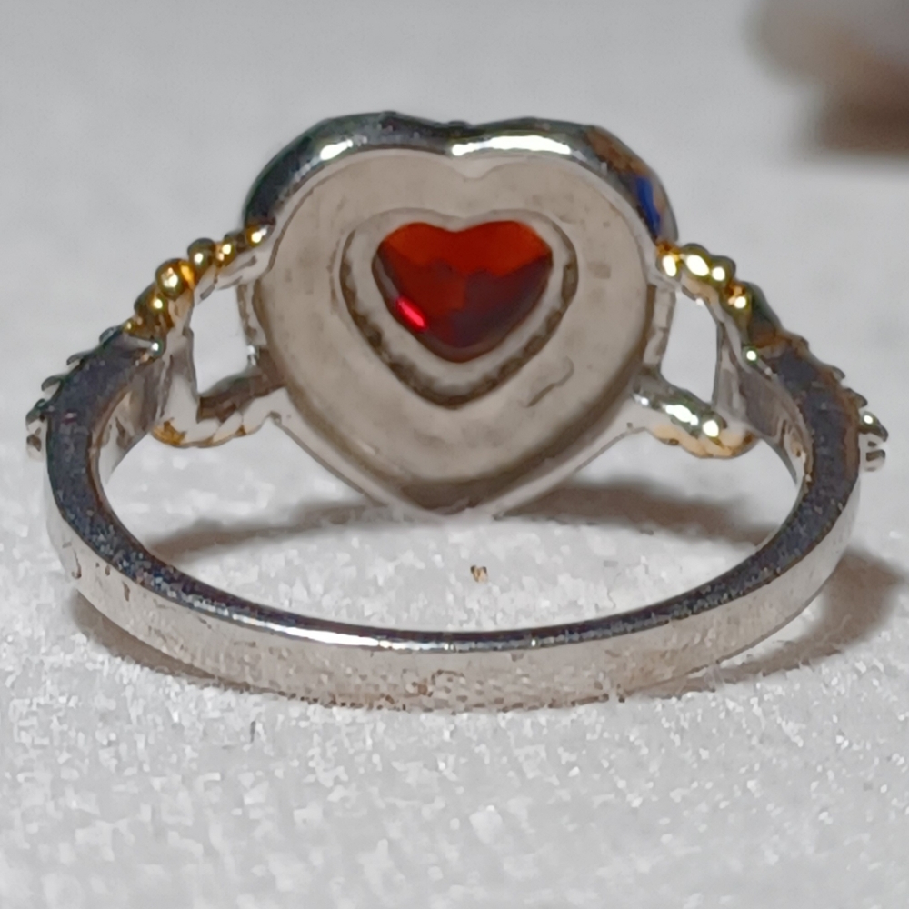 VINTAGE RSE STERLING SILVER HEART GARNET RING - Picture 5 of 10